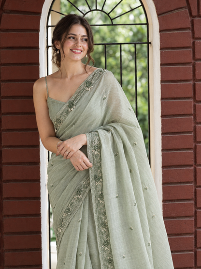 Dhaani Noor - Parijat